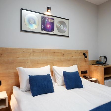 Meet Istanbul Hotel Kadikoy Екстериор снимка